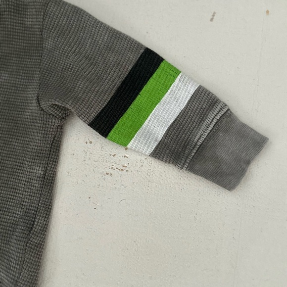 Designer Mish Boys Gray Waffle Knit Shirt with Star Accents - Picture 4 of 8